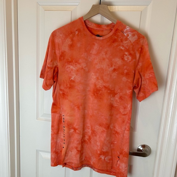 LULUEMON MENS ALWAYS AGILE SHORT SLEEVE SHIRTS SIZE LARGE - Picture 7 of 13